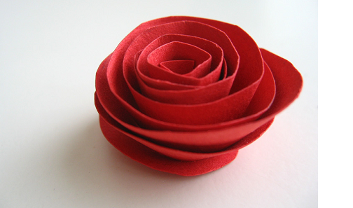 Как делать из бумаги розу